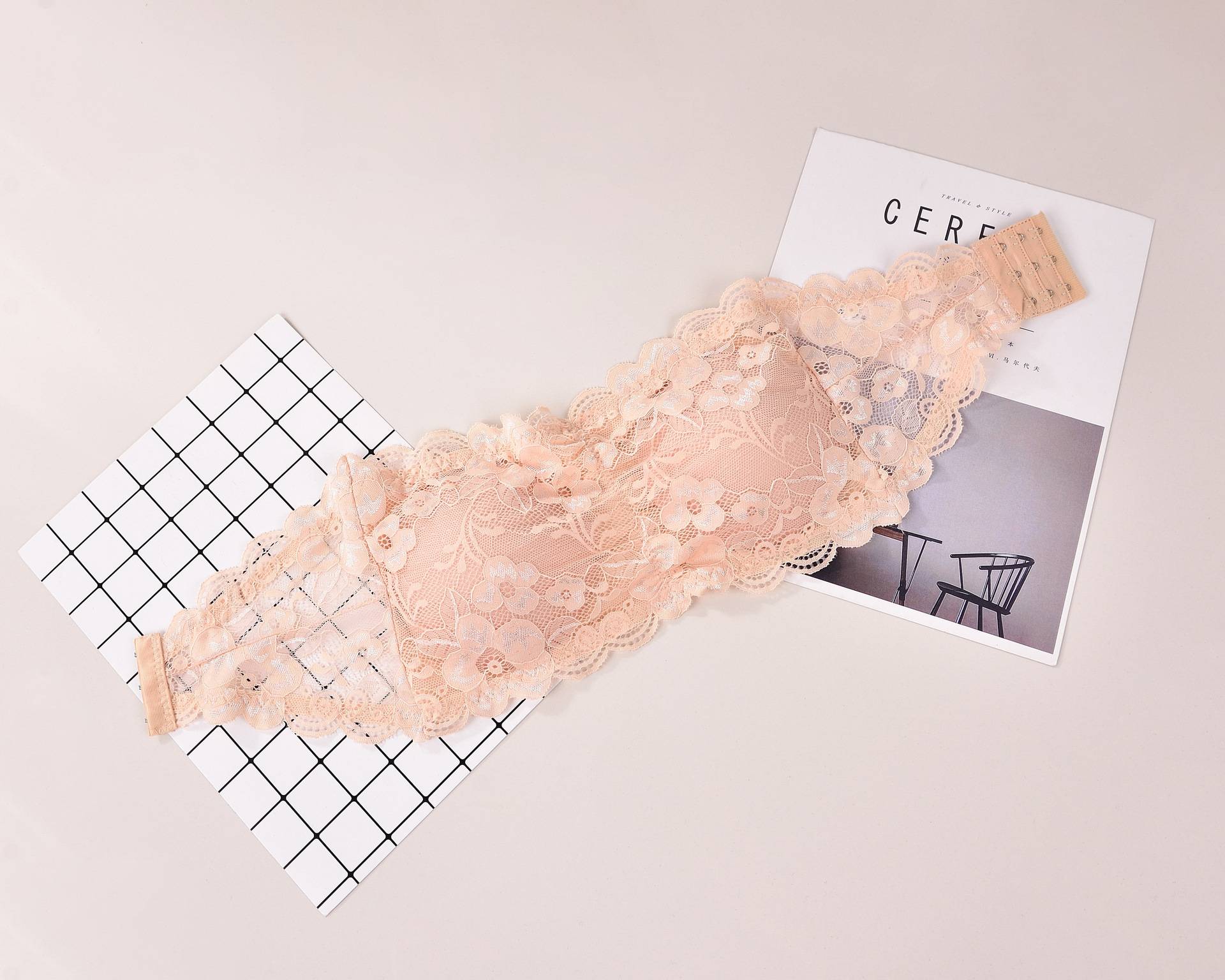 Women's Lace Strapless Bra
