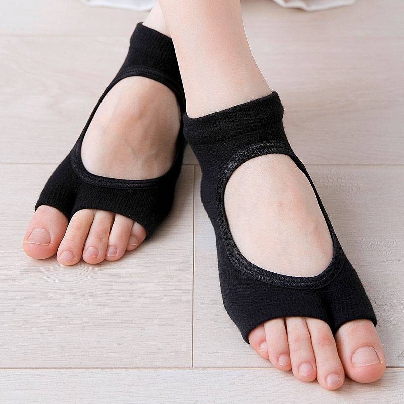 Women’s Open Toe Yoga and Dance Socks Socks cb5feb1b7314637725a2e7: Beige|Berry|black|Gray|pink|Purple
